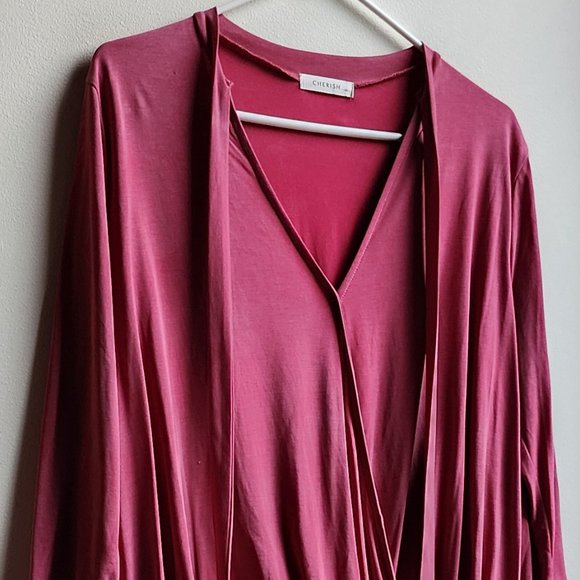 Cherish Mauve V-Neck Draped Jersey Size Medium - Picture 2 of 13